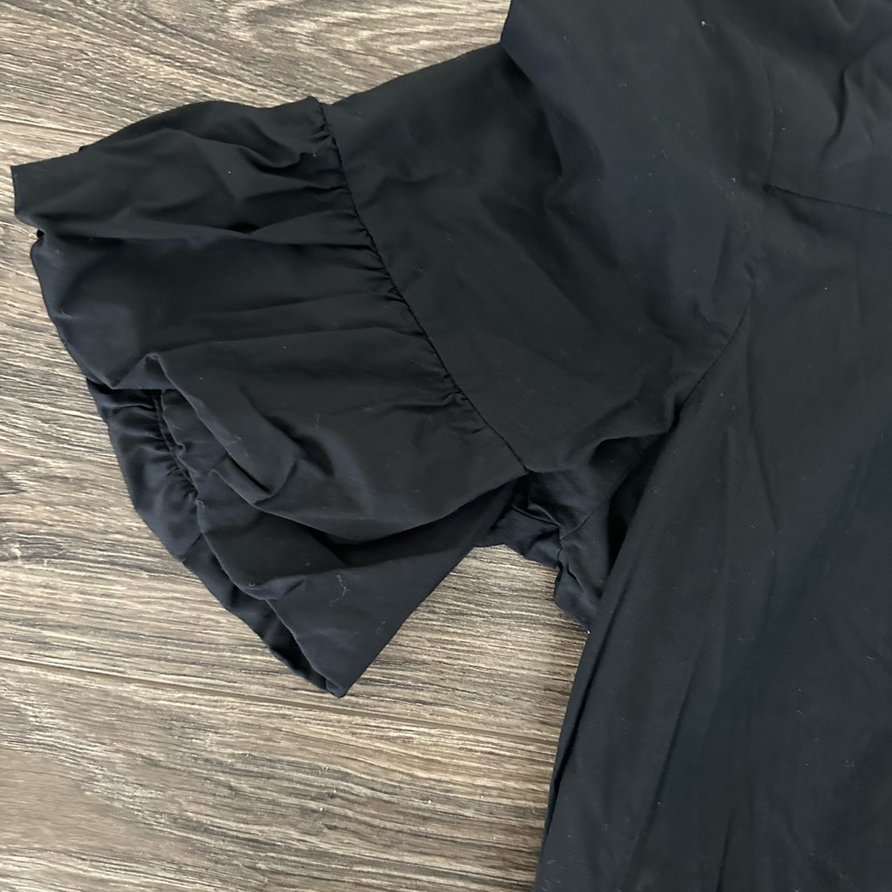 Old Navy Black Short Sleeve Dress - Picture 3 of 3